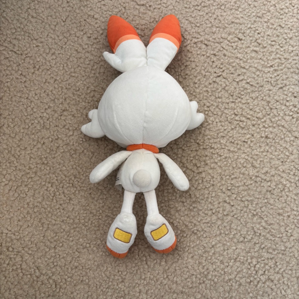 Pokemon 8" Scorbunny Plush - Picture 3 of 3